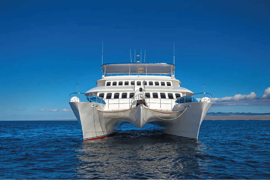 First Class Galapagos Cruises Superior Comfort Yachts