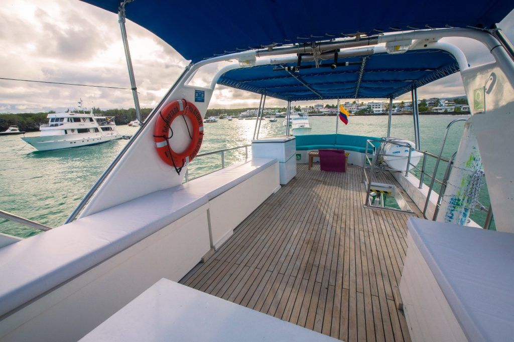 galapagos cruises