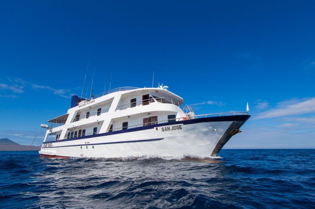 Galapagos Diving Liveaboard