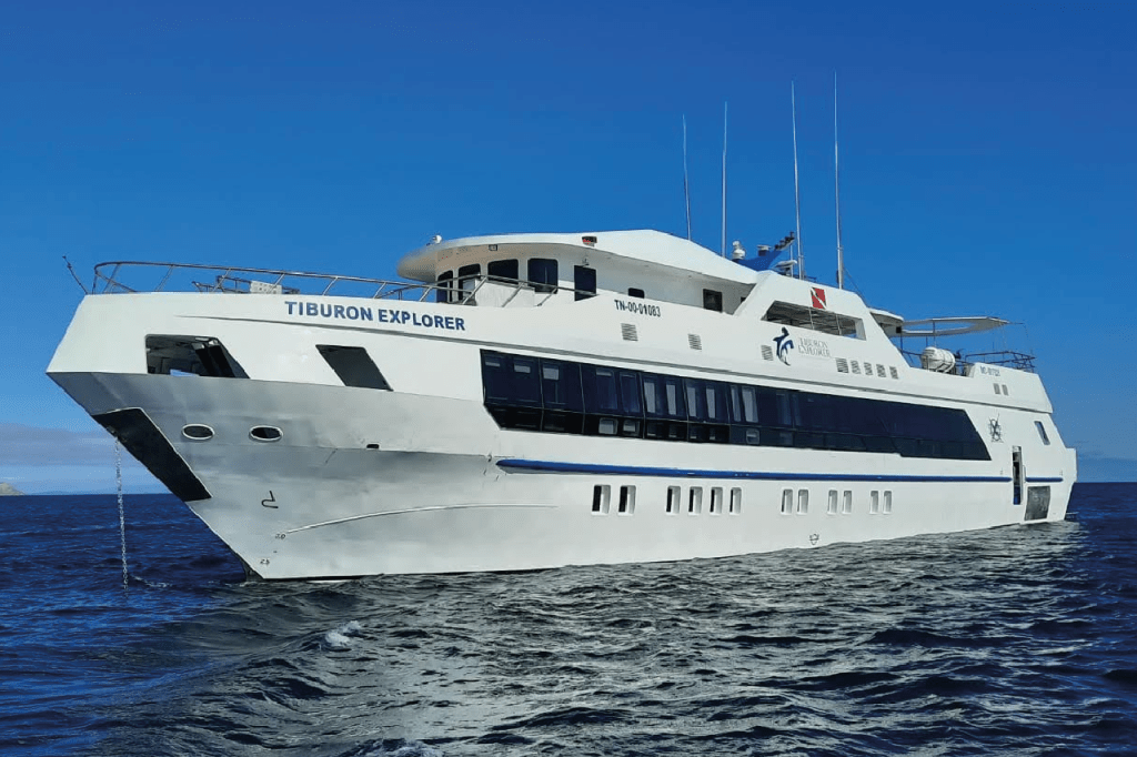 Galapagos Diving Liveaboard