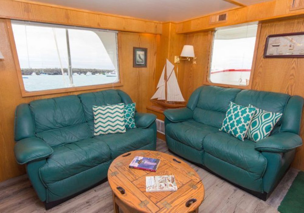 Cachalote Explorer First Class Yacht