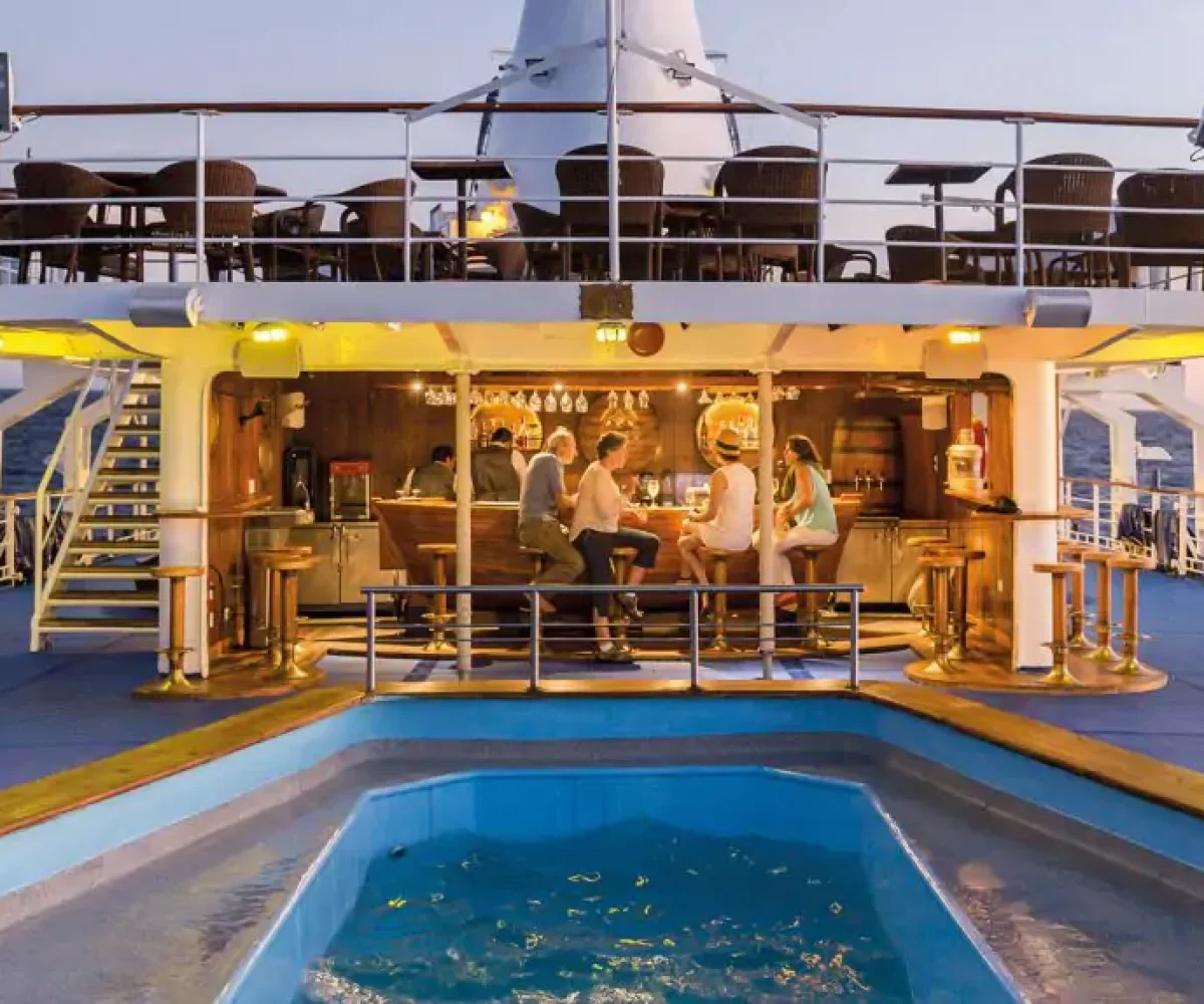 Galapagos Legend Cruise