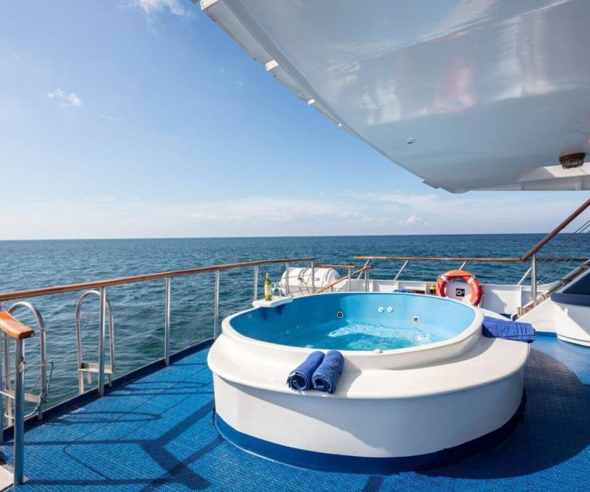 Classic Yacht Design First Class Service