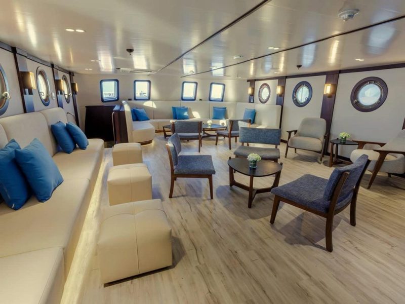 Boutique Expedition Yacht