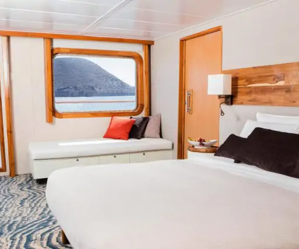 Galapagos Legend Cruise