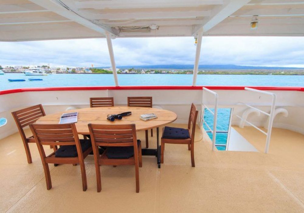 Cachalote Explorer First Class Yacht