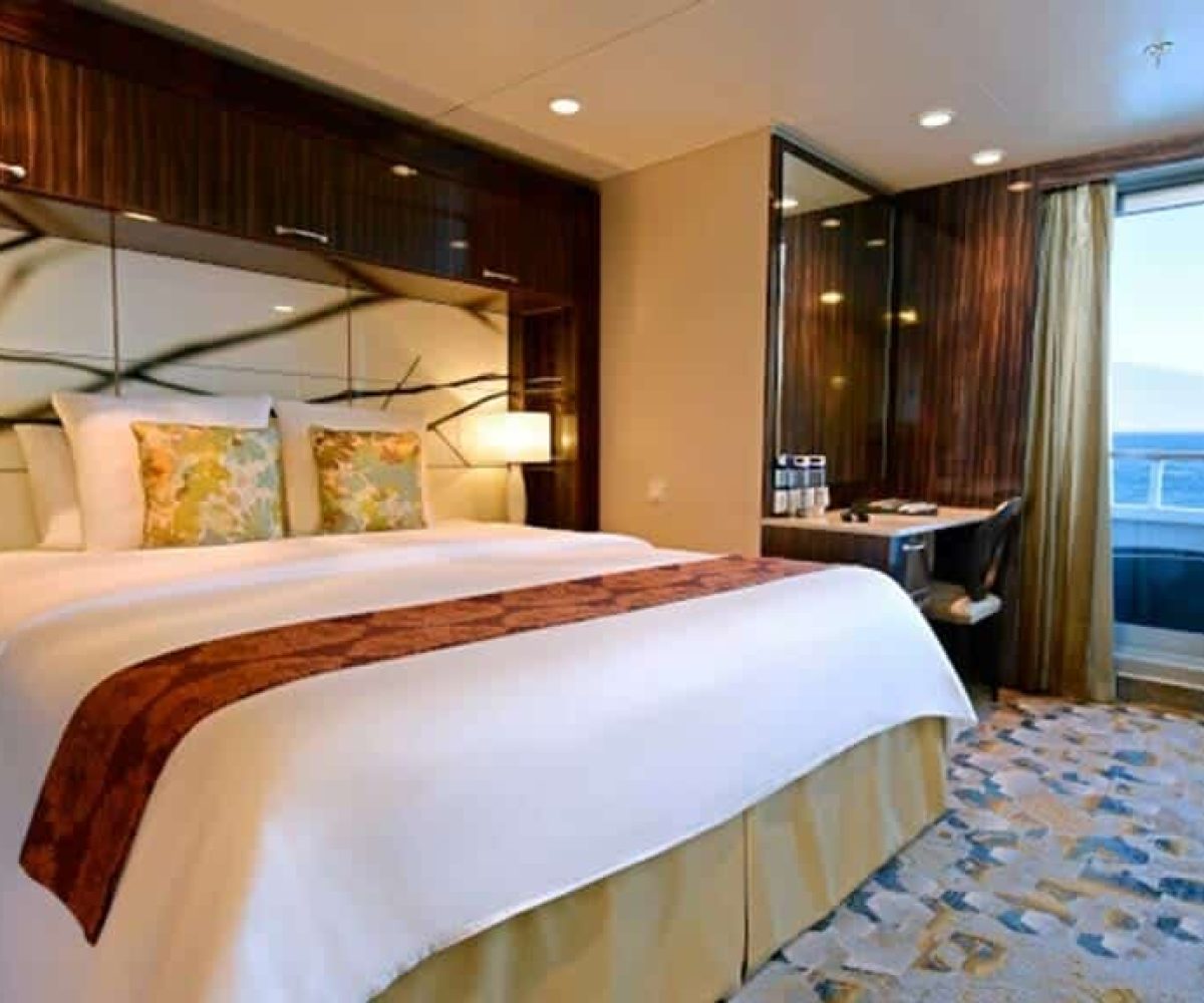 Luxury Expedition Ship Stable Navigation
